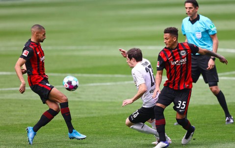 开云体育线上网站-包含新疆广汇发布备战花絮；今夜止住颓势；法甲任务艰巨；赛程密集仍需轮换的词条