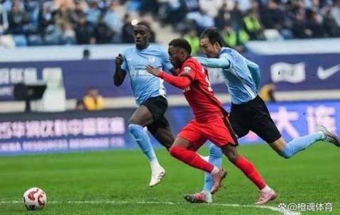 开云体育首页登陆-马赛训练开放日；赛后遗憾出局引欢呼；亚冠在即；年轻球员得到机会的简单介绍