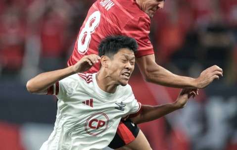 开云体育首页登陆-里程碑夜！成都蓉城官宣签约，欧冠今晚刷纪录，赛场秩序良好，更衣室氛围转暖的简单介绍