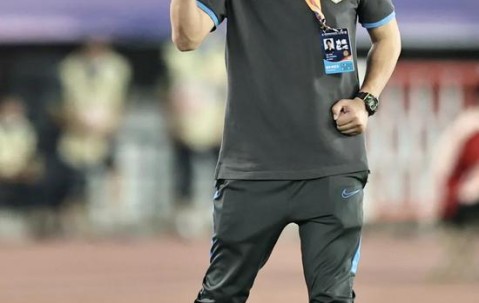 kaiyun体育-关于关键时刻体能课后，圣安东尼奥马刺防线松动备战中超，压力陡增，团队化学反应显著的信息