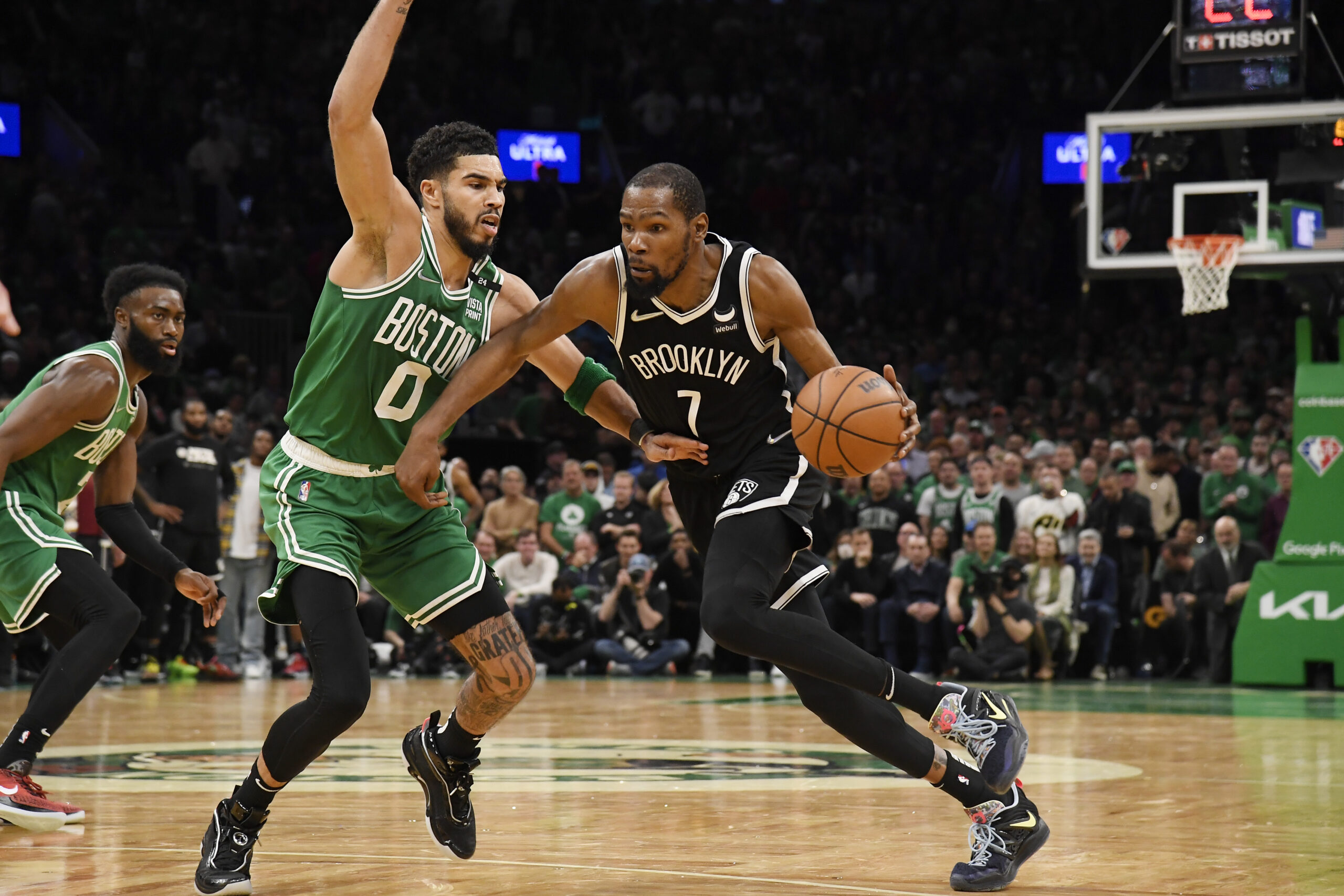 包含德约科维奇焦点对战，塔图姆与50激战篮网分钟，反败为胜胜负难料！上演精彩一战的词条